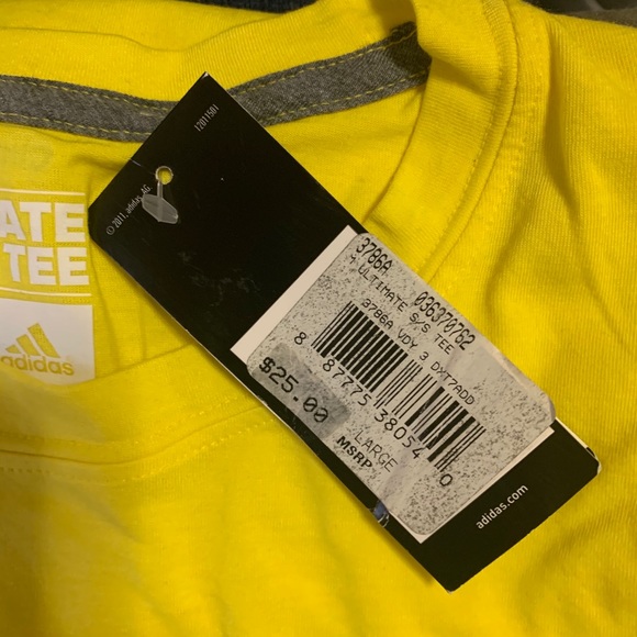 Adidas Short Sleeve “España” T-shirt. Size L - Picture 2 of 2